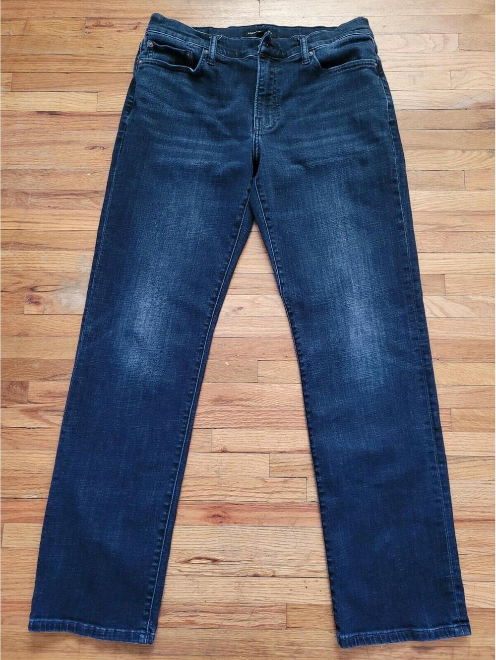 Lucky Brand 363 Vintage Straight Jeans Mens 32x34 Medium Wash Distressed Denim